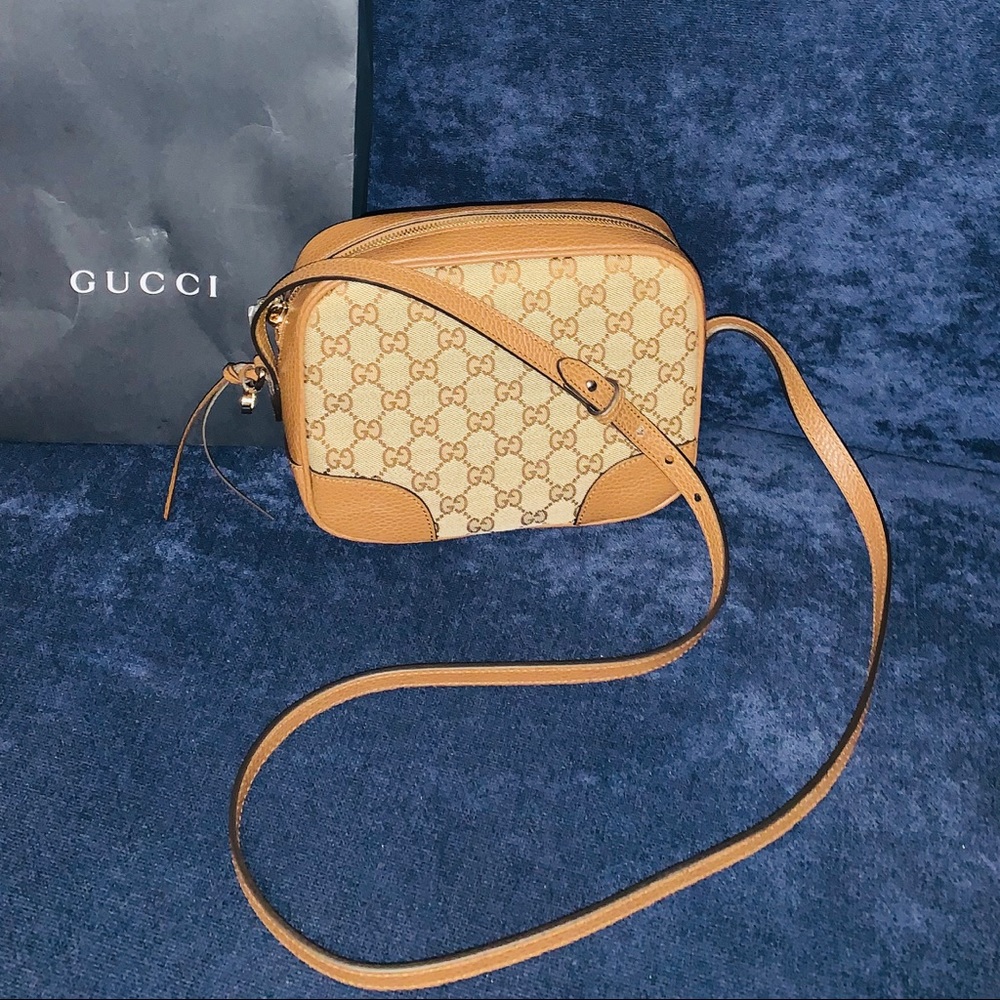 Gucci Cross Body. Brand New GG Bree Canvas.